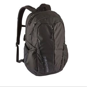 Patagonia Black Refugio Pack II 28 L